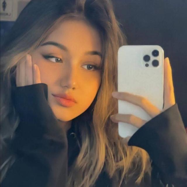 اشعار حب رومانسيه 🫂❤️ فديوهات حب اشعار نكت صور بنات تحشيش نصائح ستوريات خليفيات صور اشعار حزينه