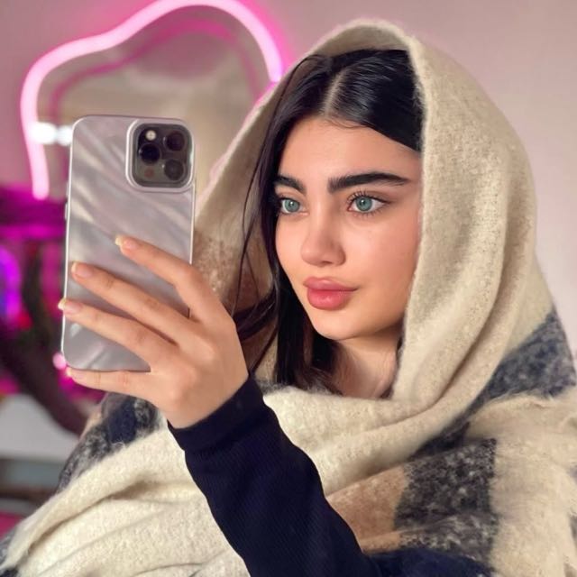 رمزيات بنات💛صور حب غزل ستوريات حالات اغاني مقاطع تحشيش